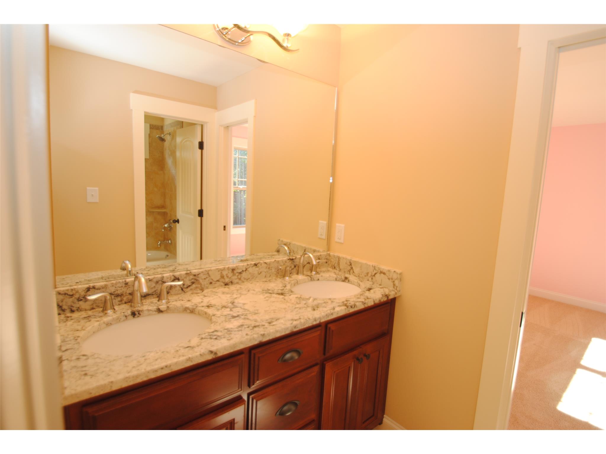 407 Wicklow St, Tyrone, GA 30290 photo 12