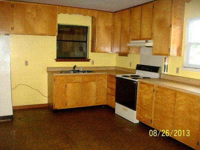 57 S Fourth, Midway, GA 31320 photo 2
