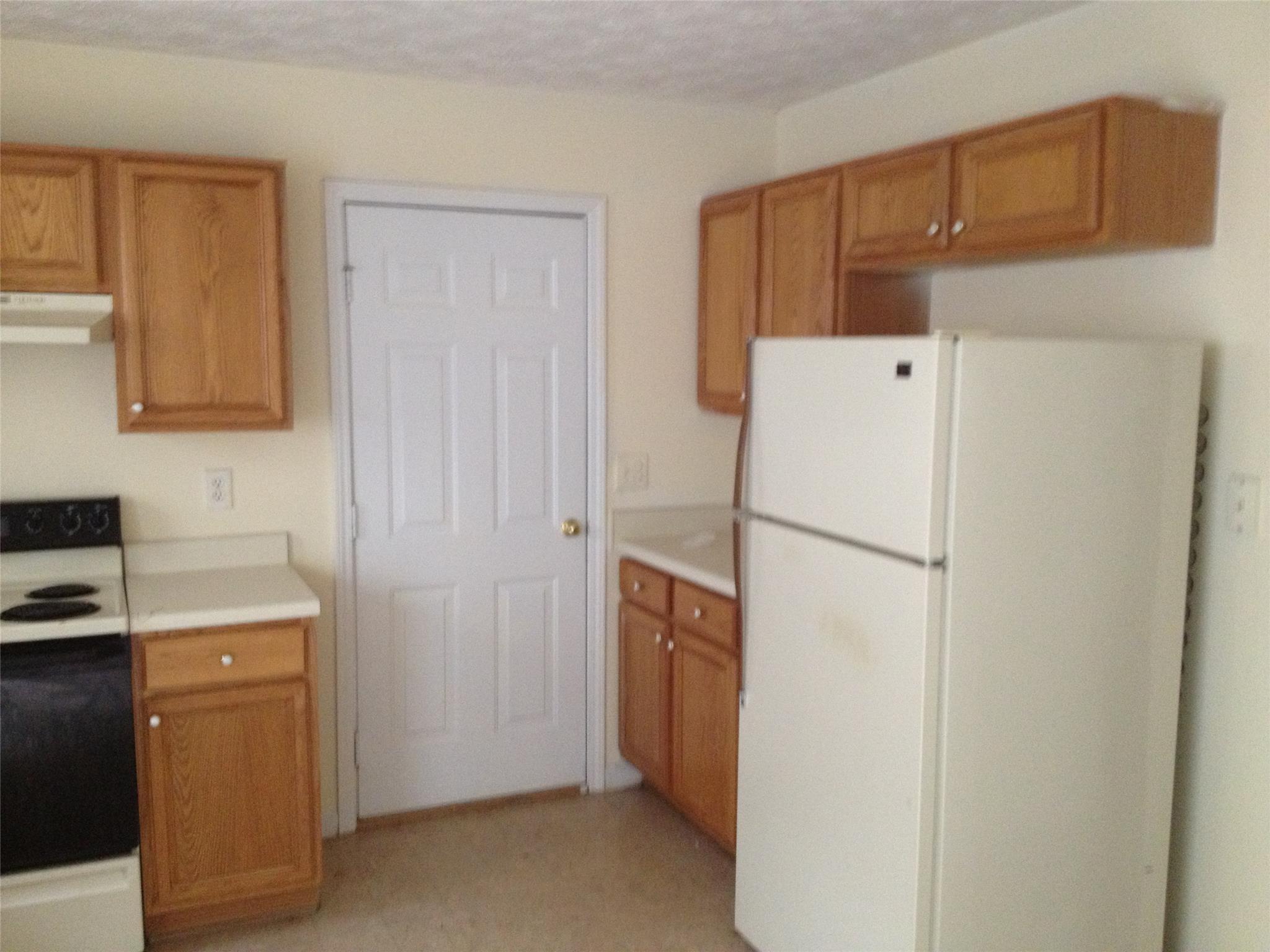 6785 Lowerwood Ct, Rex, GA 30273 photo 5