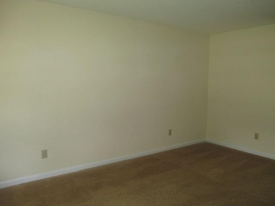 3931 Springleaf Dr, Stone Mountain, GA 30083 photo 7