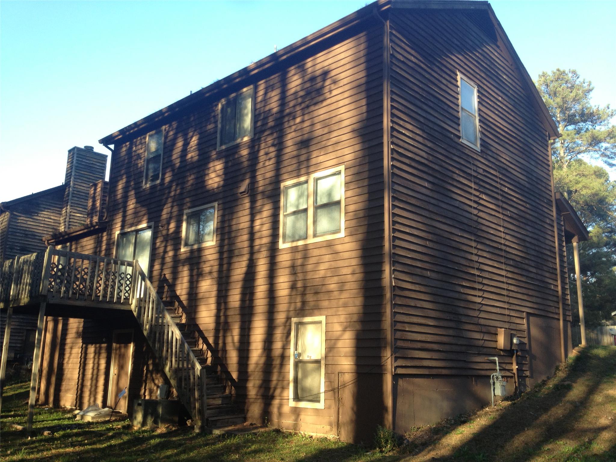 3931 Springleaf Dr, Stone Mountain, GA 30083 photo 3