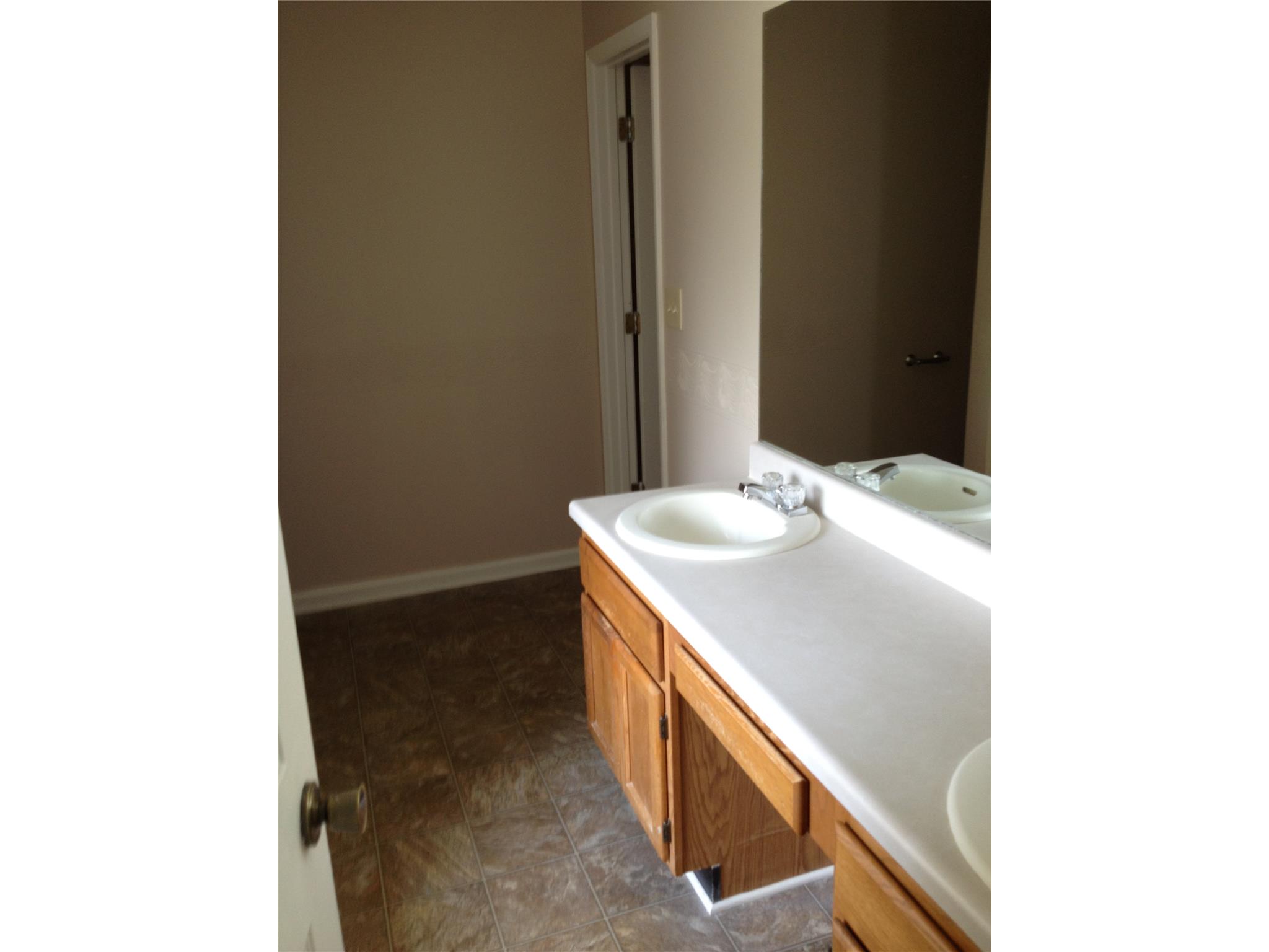 6580 Planters Ct, Morrow, GA 30260 photo 9