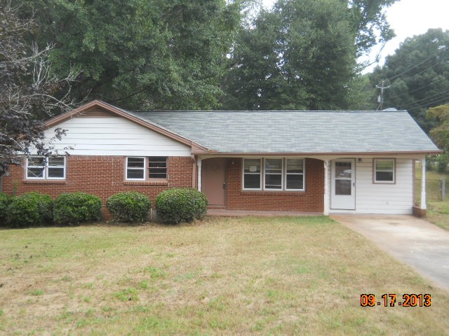 1502 Pine Cir, Austell, GA 30168 photo 1