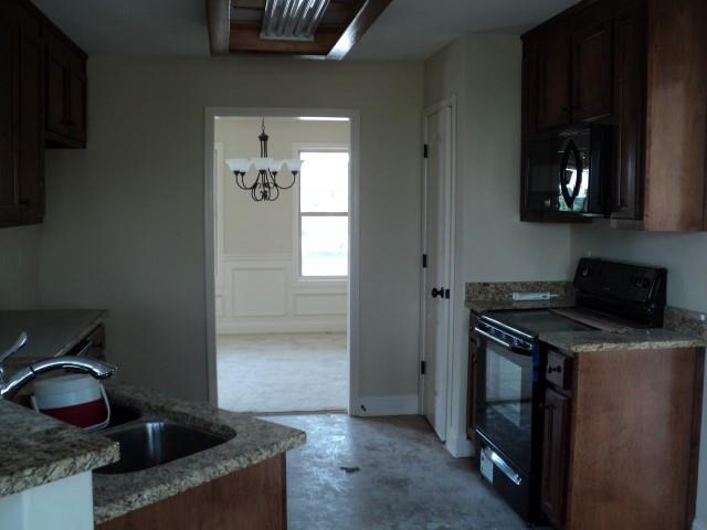 1920 Paynes Pt, Winder, GA 30680 photo 6