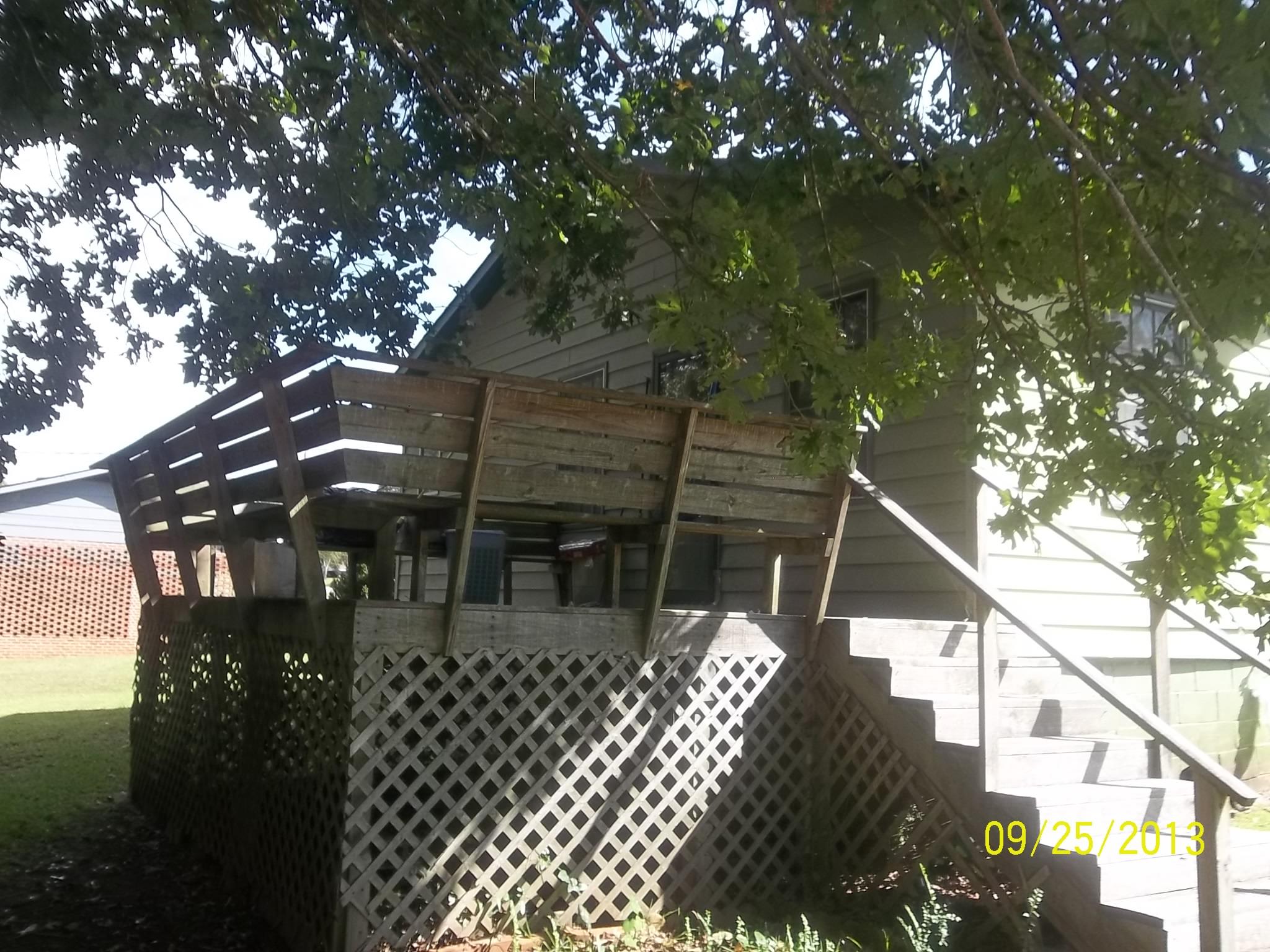 121 Weathers Dr, Lagrange, GA 30240 photo 8