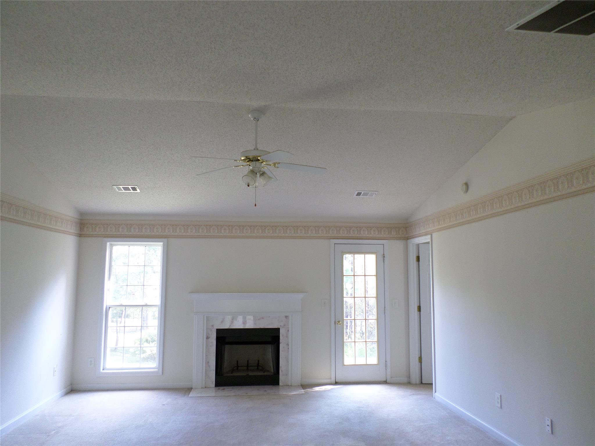 210 Crofton Rdg, Bethlehem, GA 30620 photo 3