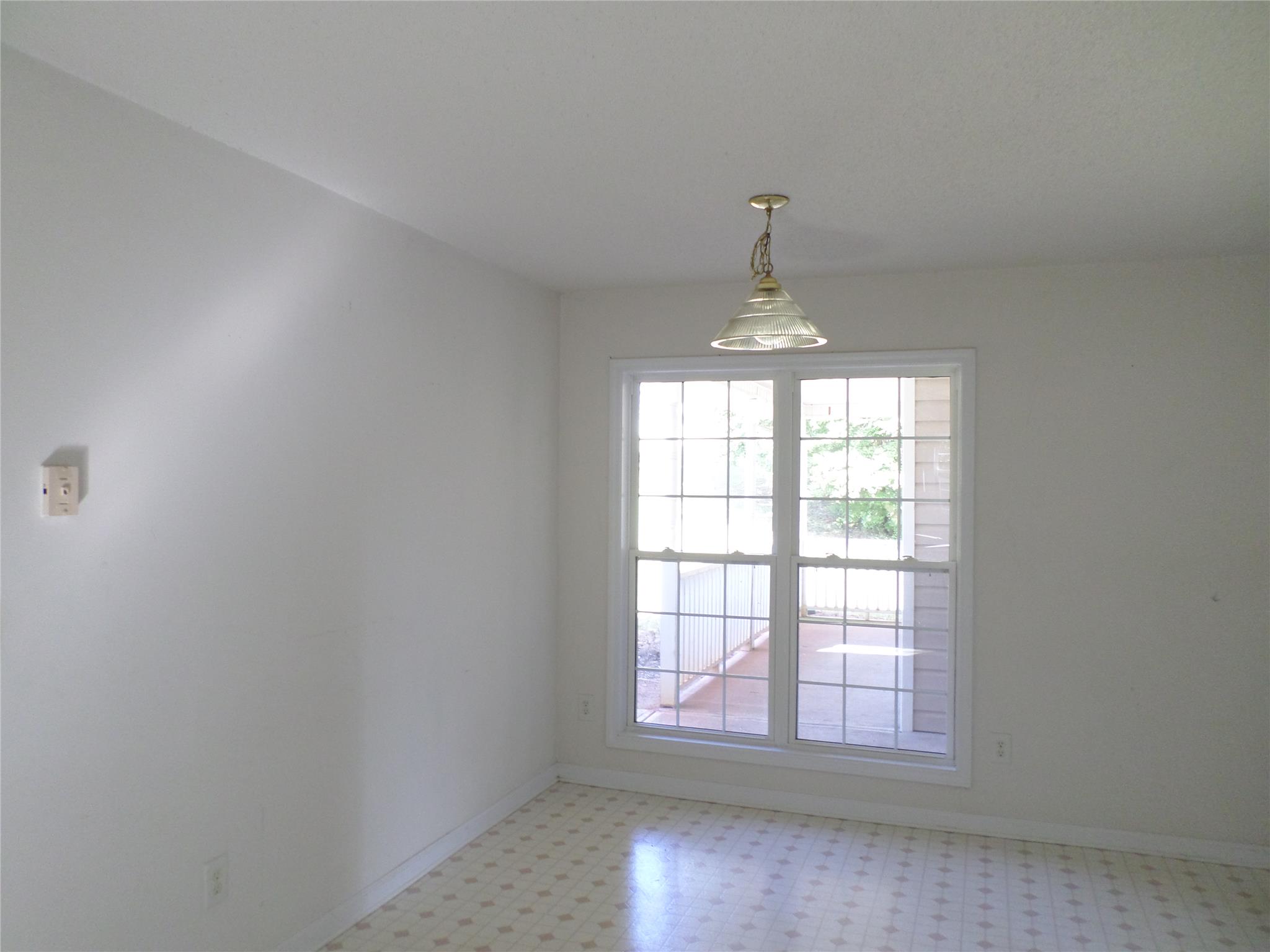 210 Crofton Rdg, Bethlehem, GA 30620 photo 6