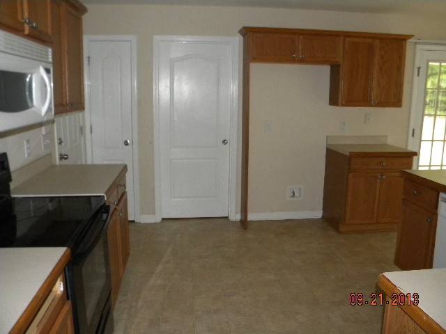 200 Adrians Ln, Covington, GA 30016 photo 13