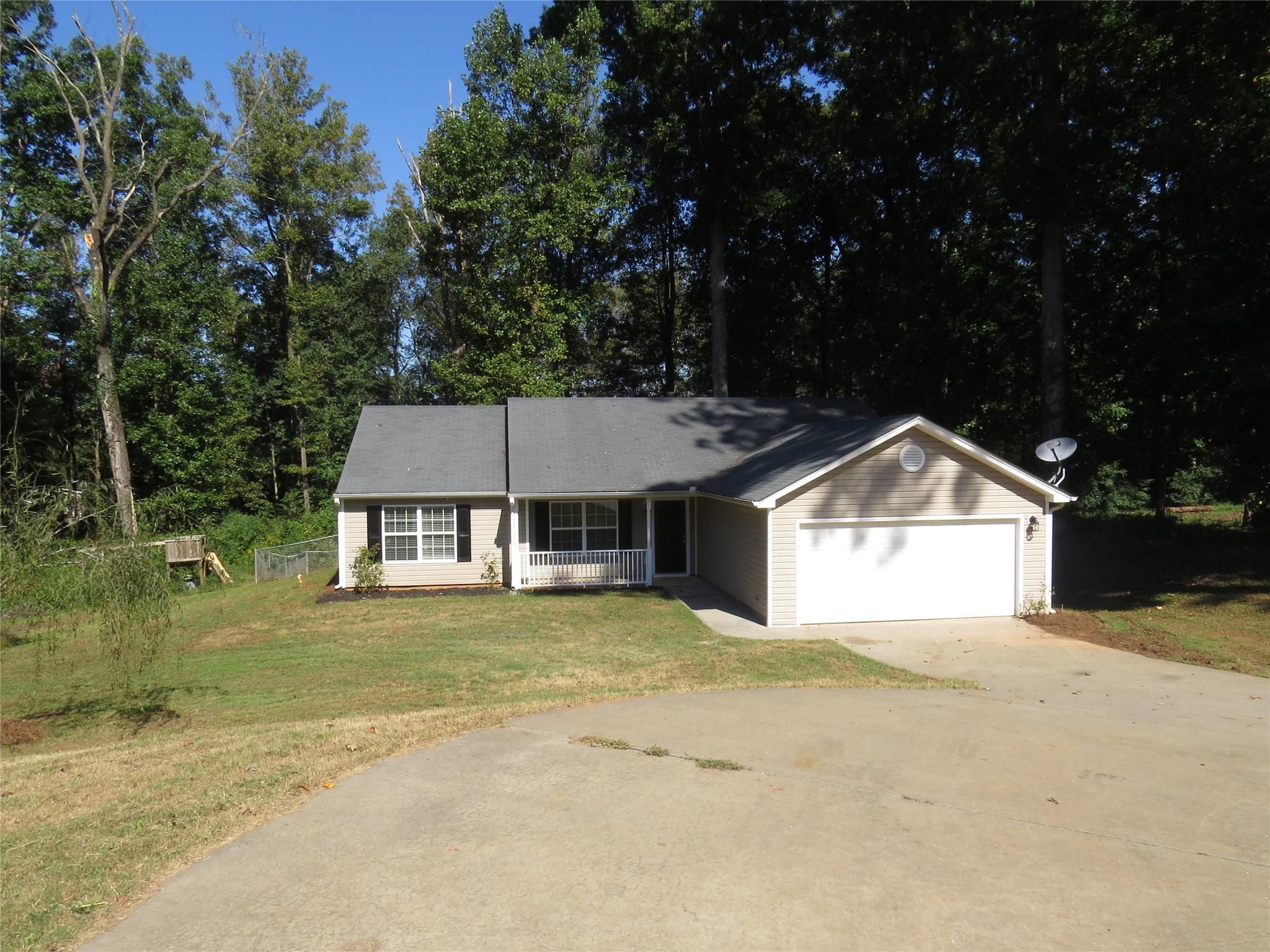 1212 Dylan Way, Bethlehem, GA 30620 photo 1