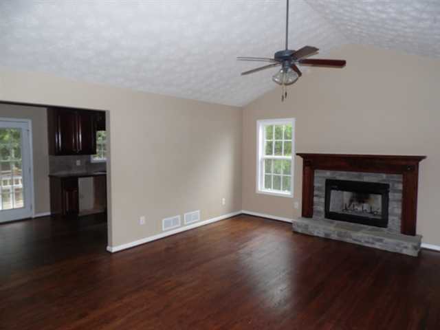 49 Shell Ct, Jasper, GA 30143 photo 4