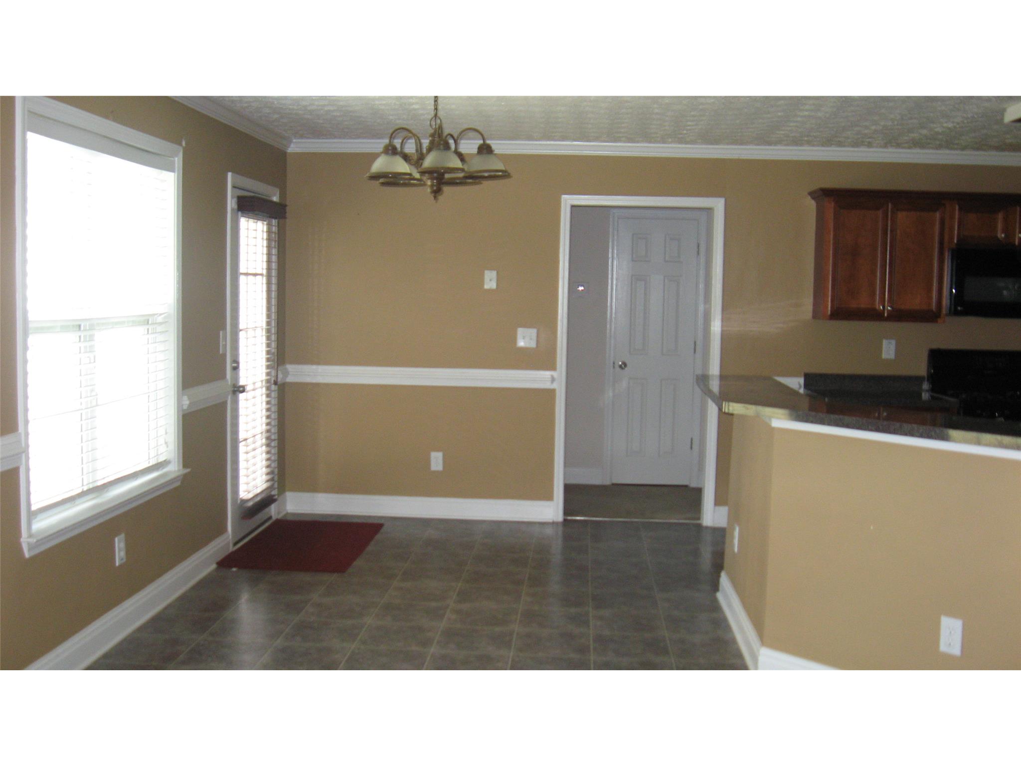 271 Crestwood Ct, Hampton, GA 30228 photo 10