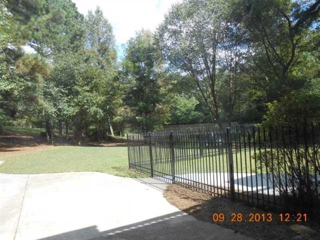 2065 Southers Cir, Suwanee, GA 30024 photo 22