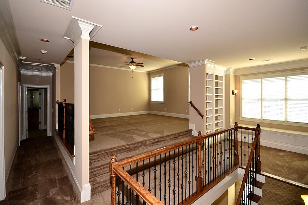 3296 Sable Ridge Dr, Buford, GA 30519 photo 11