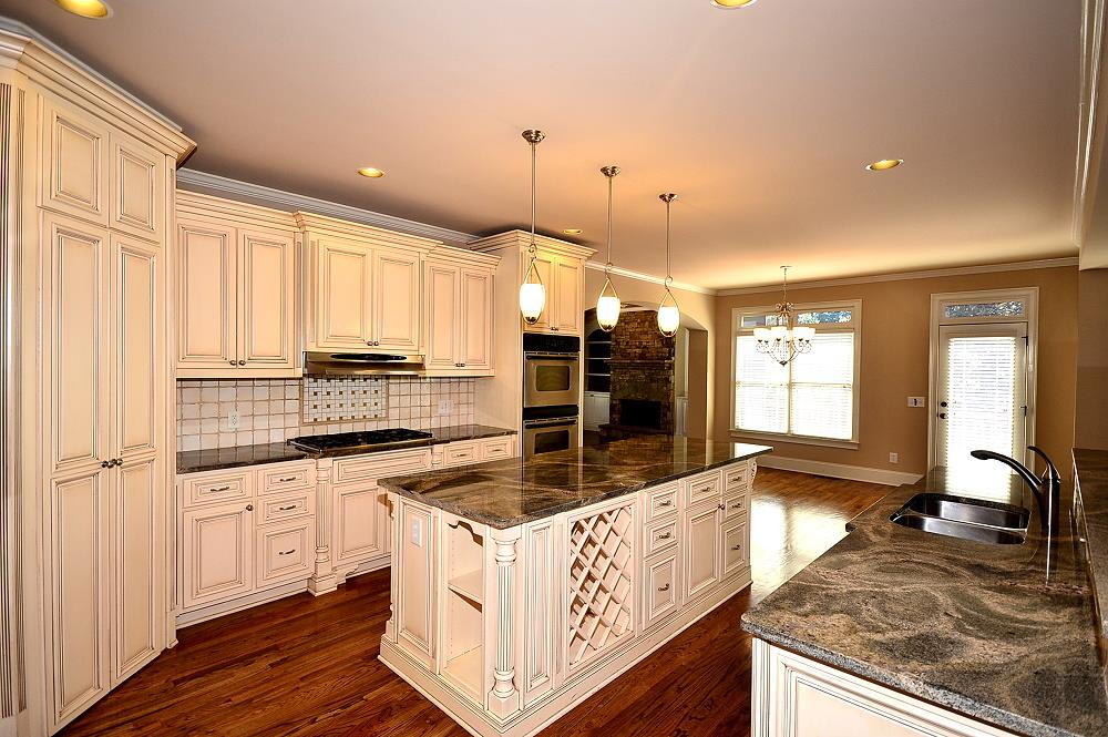3296 Sable Ridge Dr, Buford, GA 30519 photo 3