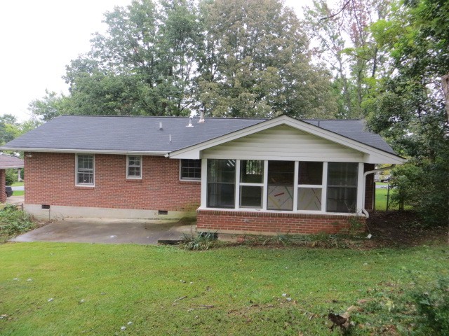 5201 Eubanks Dr, Morrow, GA 30260 photo 2