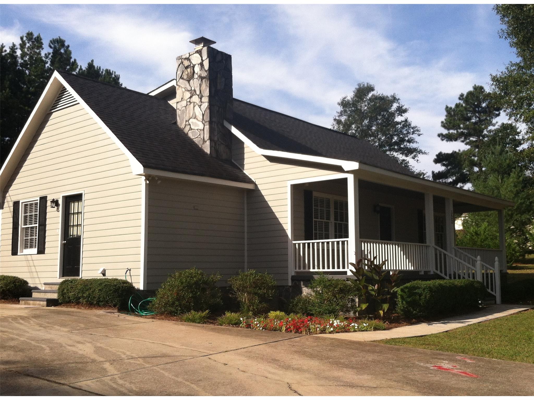 500 Merrill Ln, Lagrange, GA 30241 photo 2