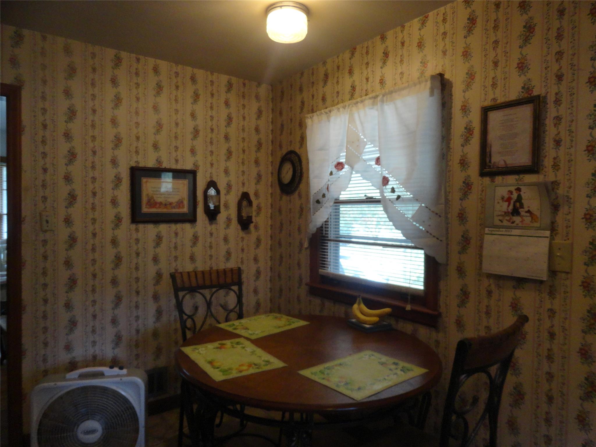 1162 Sanders Way, Morrow, GA 30260 photo 3