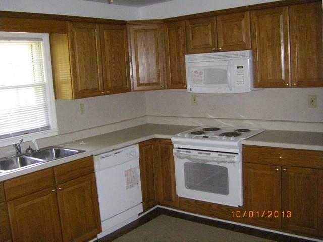 6507 Rickenbacker Cir, Morrow, GA 30260 photo 10