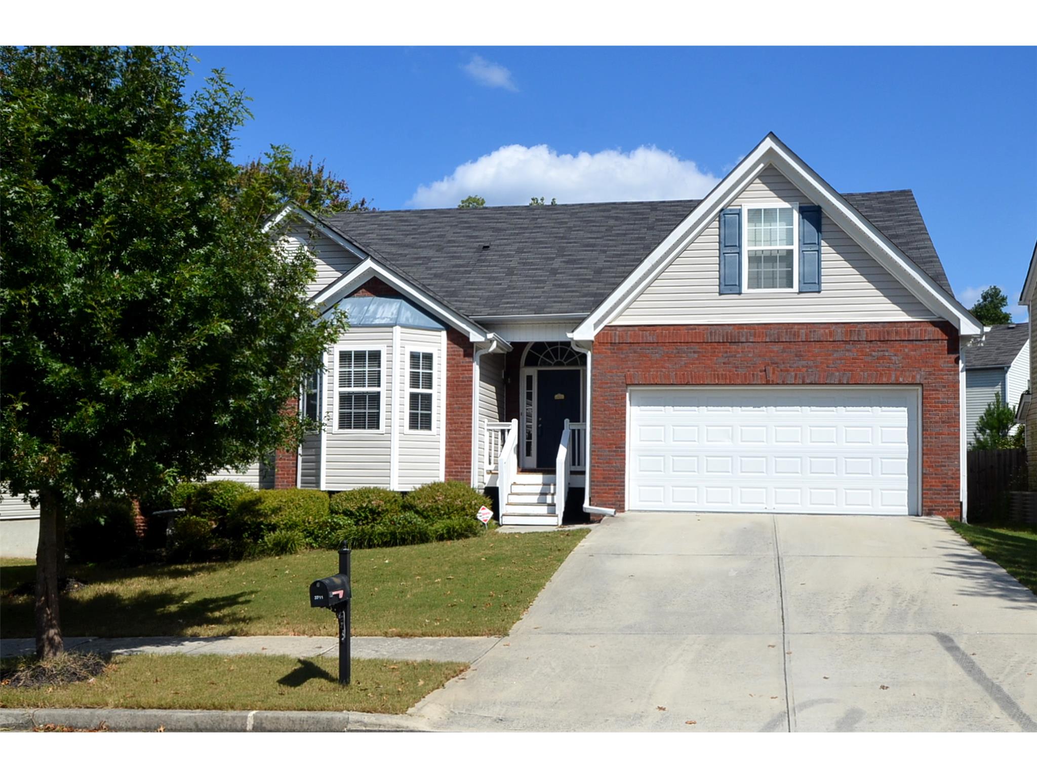 3711 Bogan Mill Rd, Buford, GA 30519 photo 1