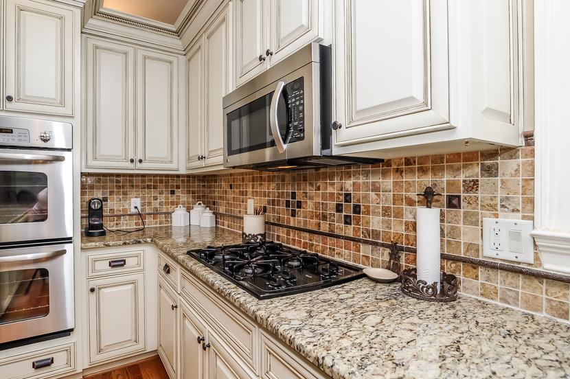 7635 Stratton Pt, Suwanee, GA 30024 photo 4