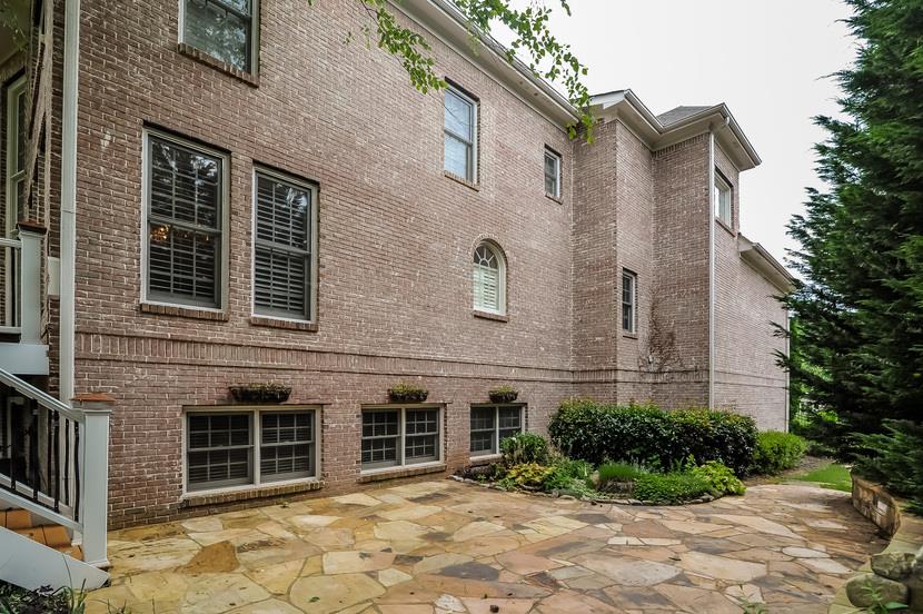 7635 Stratton Pt, Suwanee, GA 30024 photo 23