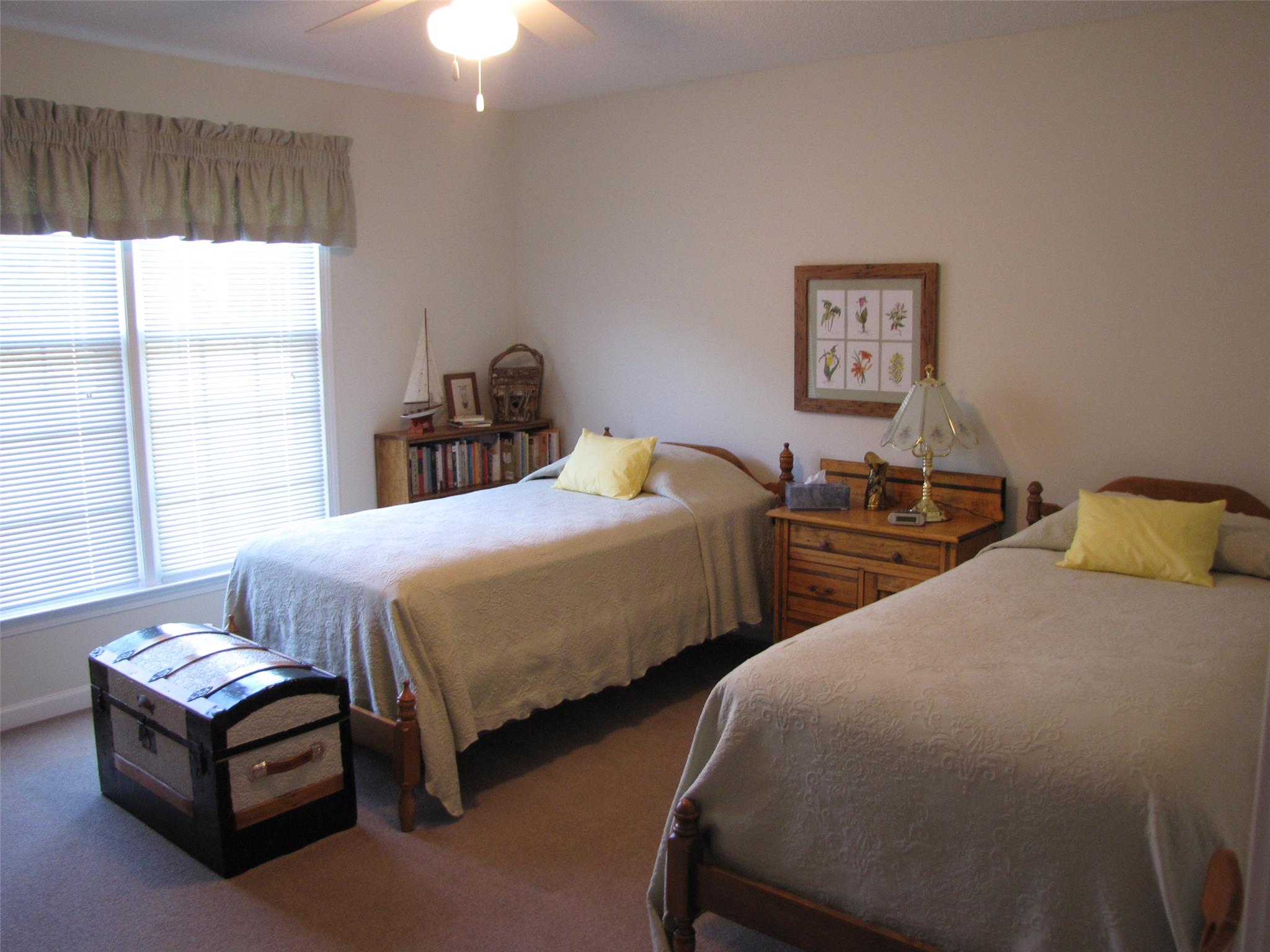 98 Leverette Dr, Toccoa, GA 30577 photo 13