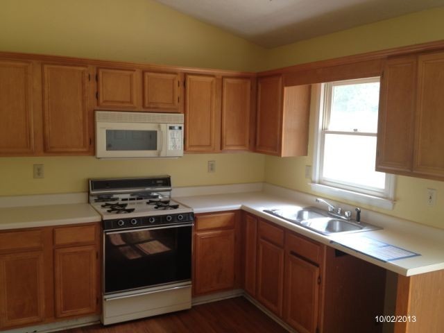 13 Jennifer Ln, Rydal, GA 30171 photo 4