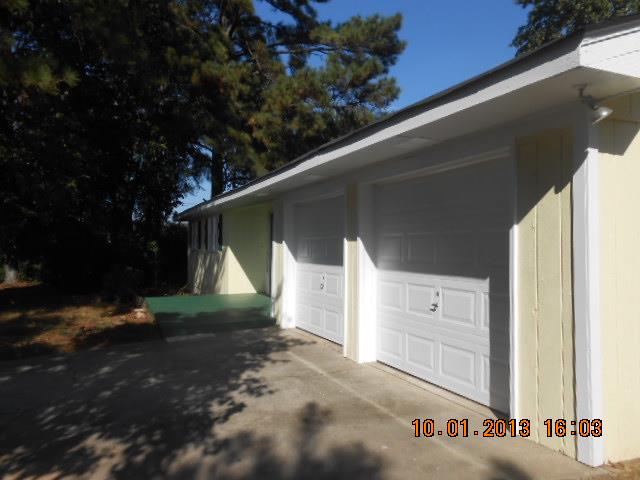 8247 Spillers Dr, Covington, GA 30014 photo 3