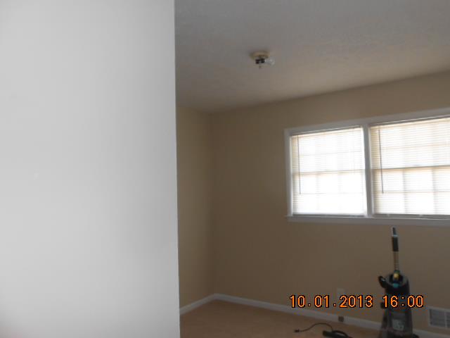 8247 Spillers Dr, Covington, GA 30014 photo 13