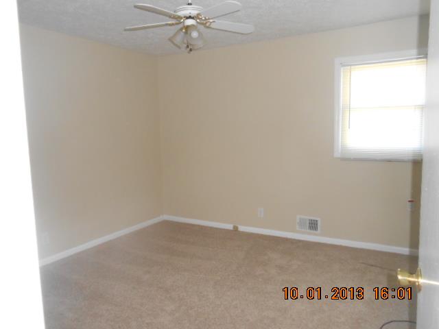 8247 Spillers Dr, Covington, GA 30014 photo 10