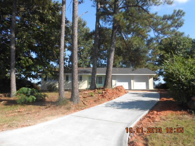 8247 Spillers Dr, Covington, GA 30014 photo 2