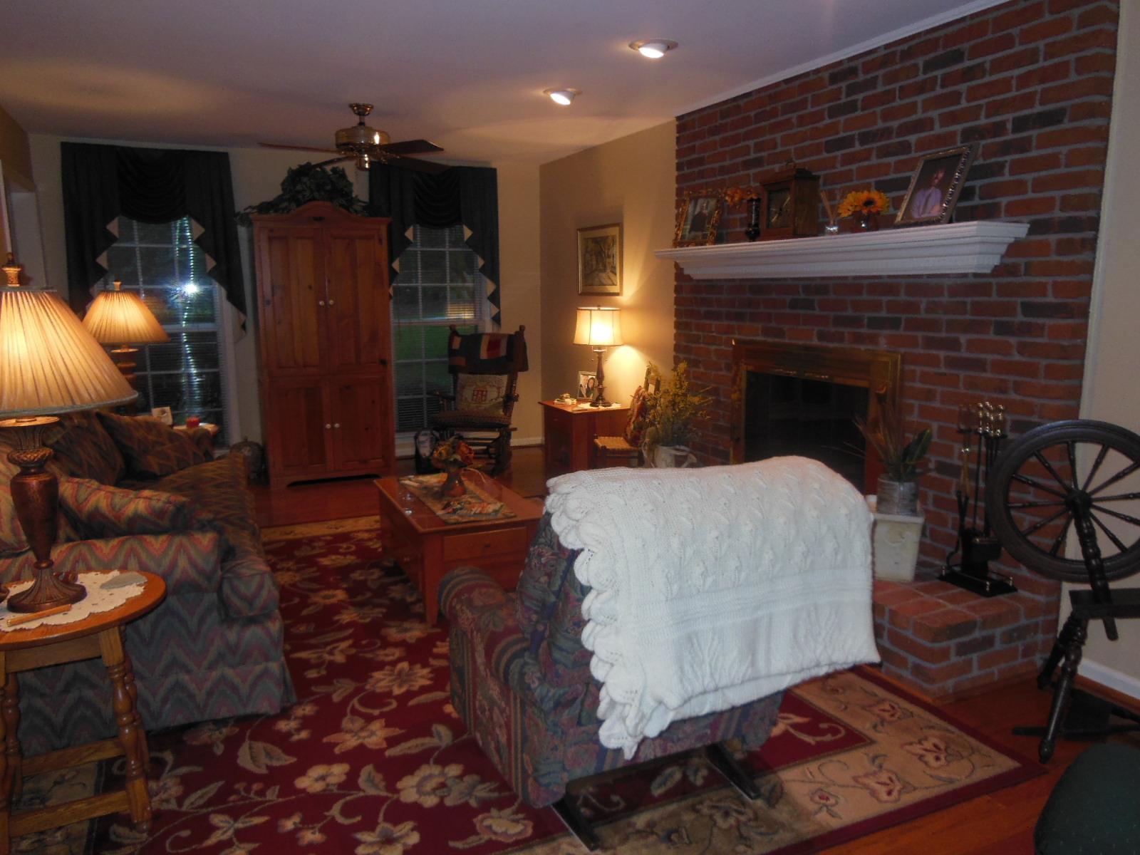 313 Wesley Cir, Toccoa, GA 30577 photo 8