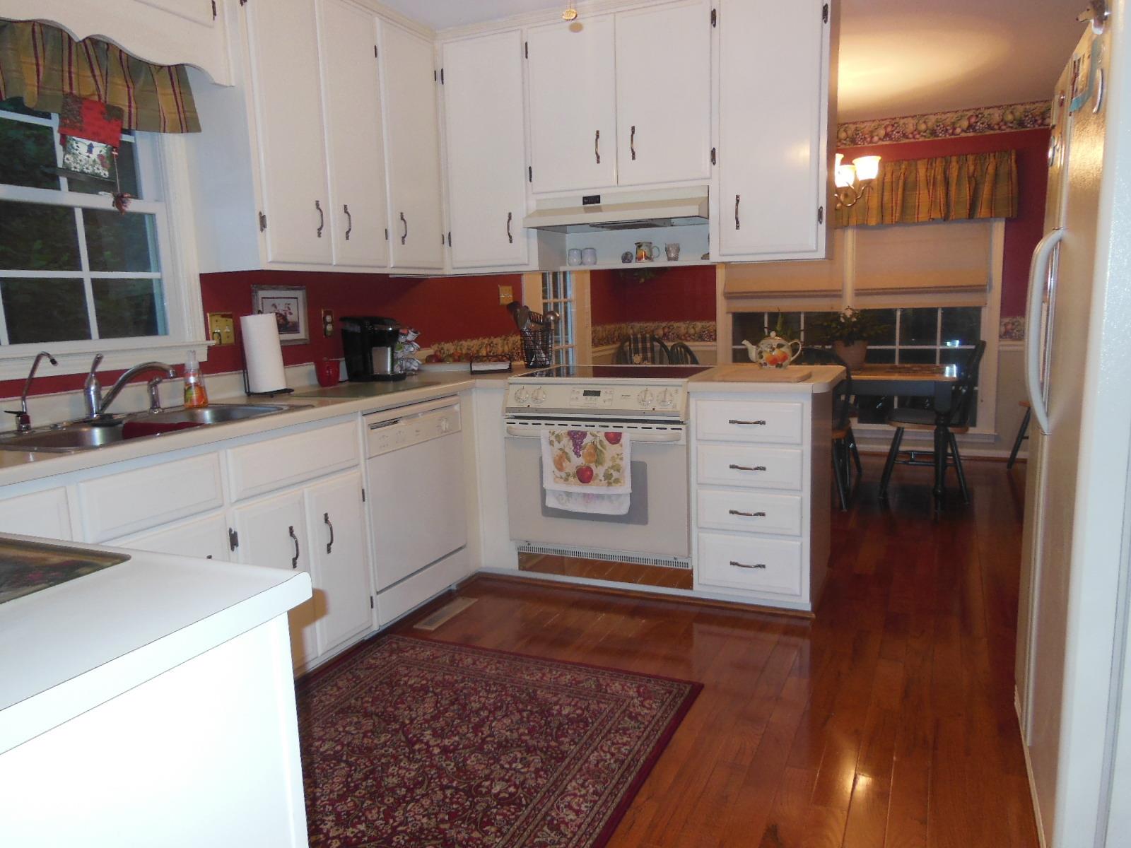 313 Wesley Cir, Toccoa, GA 30577 photo 13