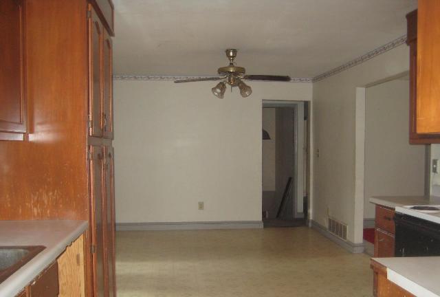 2418 Lambert Dr, Macon, GA 31206 photo 4