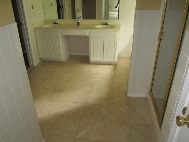 6140 Foxcroft Ct, Morrow, GA 30260 photo 4