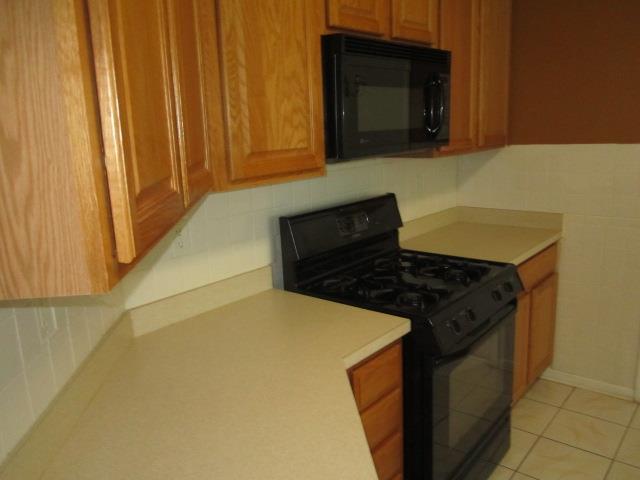 6140 Foxcroft Ct, Morrow, GA 30260 photo 15