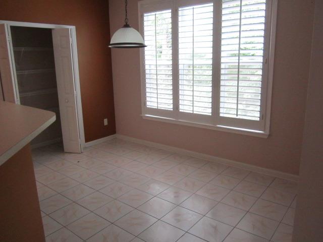 6140 Foxcroft Ct, Morrow, GA 30260 photo 10
