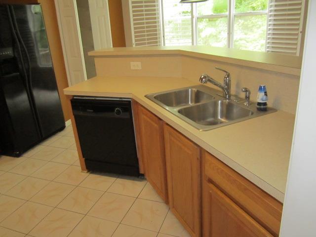 6140 Foxcroft Ct, Morrow, GA 30260 photo 13