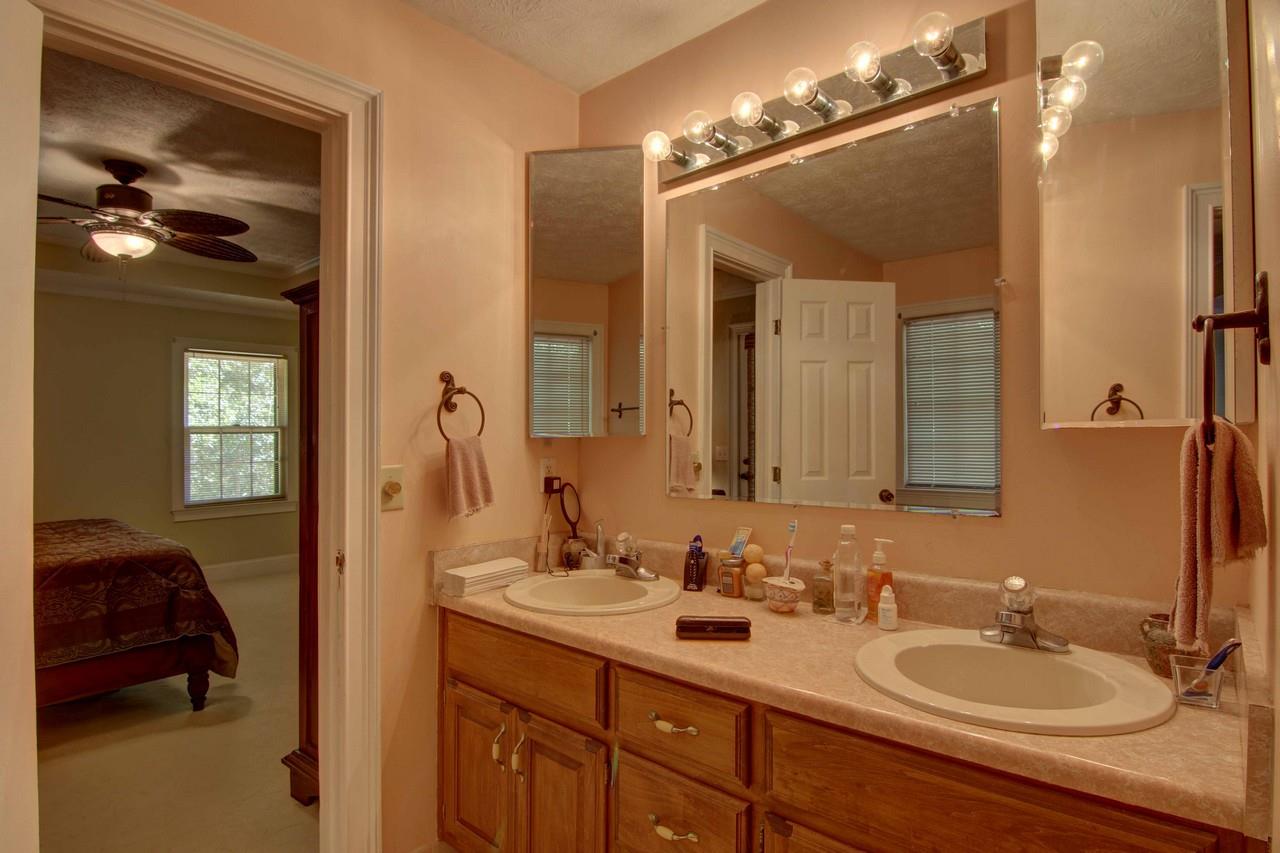 950 Bethany Rd, Covington, GA 30016 photo 17