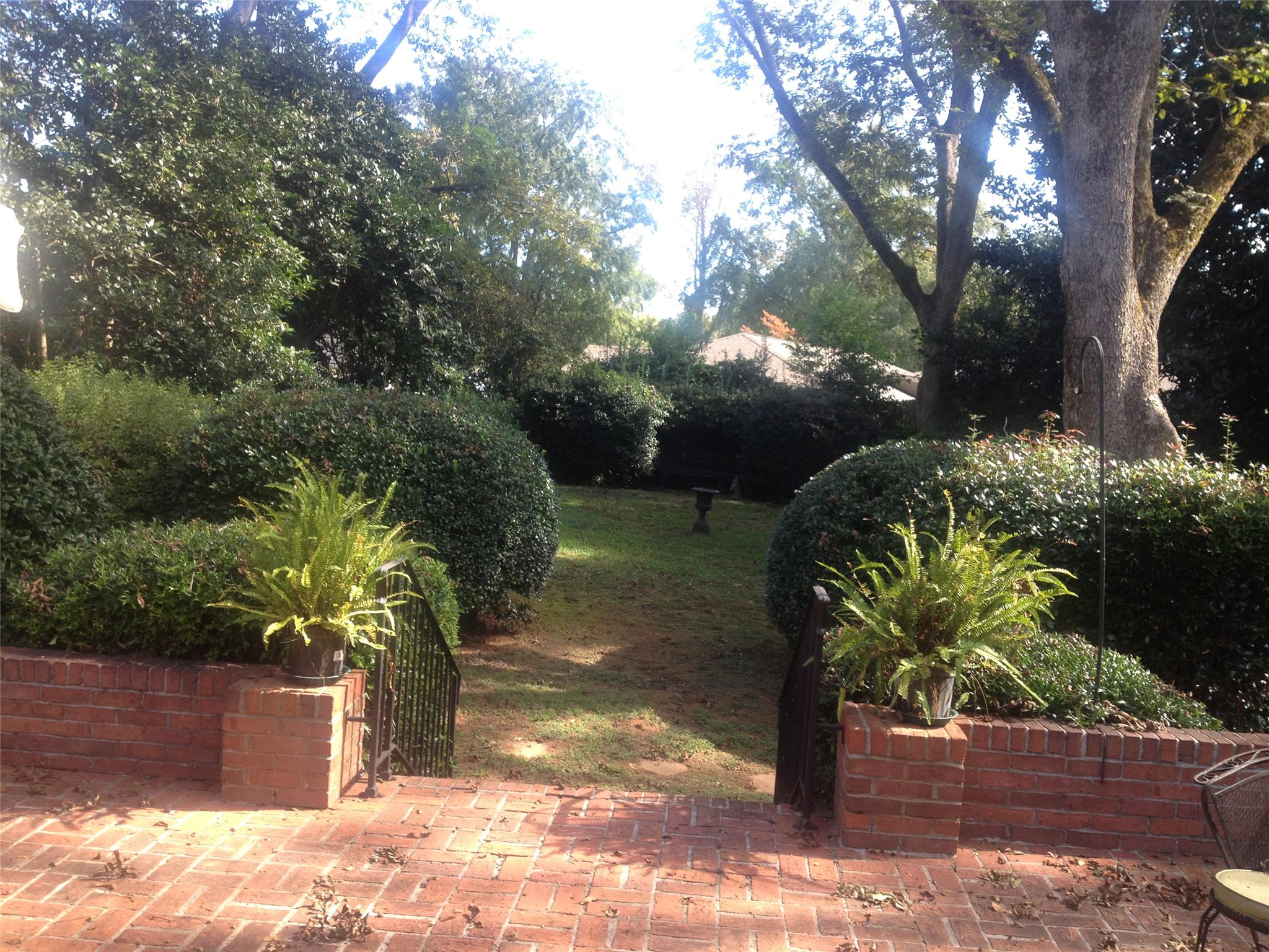 1017 E College St, Griffin, GA 30224 photo 2