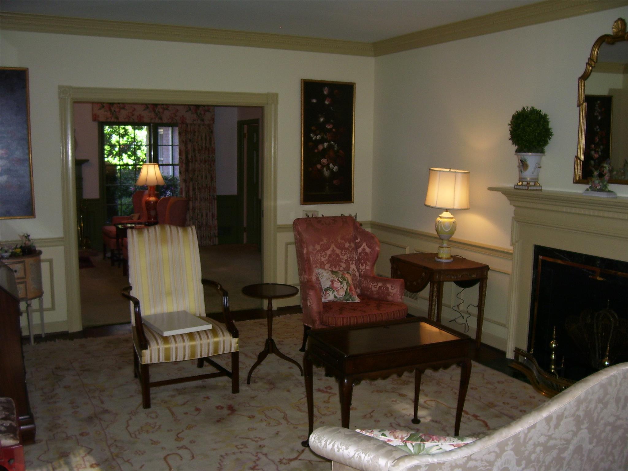 1017 E College St, Griffin, GA 30224 photo 3