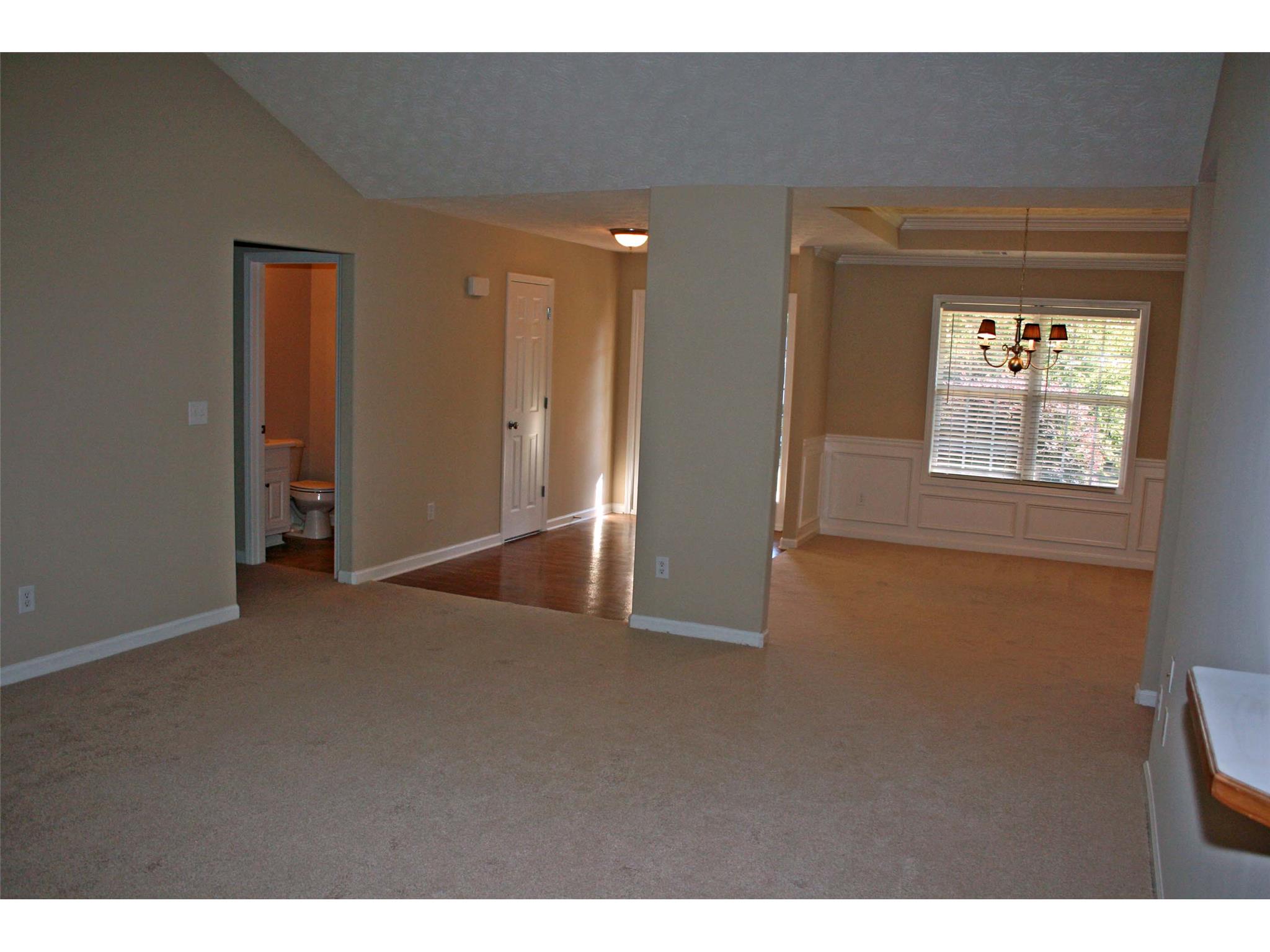 1276 Walnut Dr, Winder, GA 30680 photo 9
