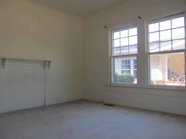 404 E 5th St, West Point, GA 31833 photo 9