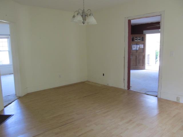 404 E 5th St, West Point, GA 31833 photo 4