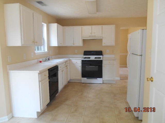 1575 Heatherton Rd, Dacula, GA 30019 photo 5