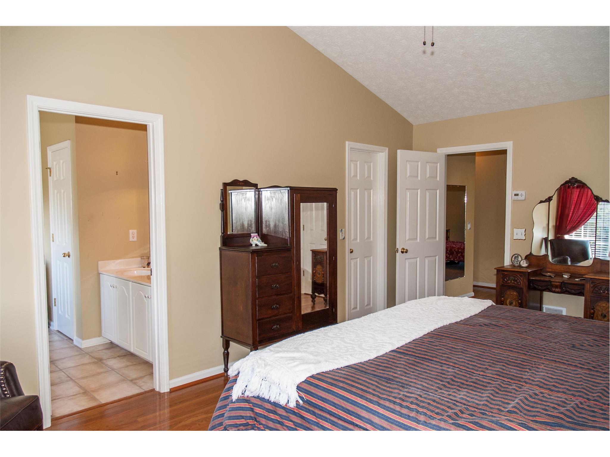 4562 Windstone Ct, Gainesville, GA 30507 photo 14