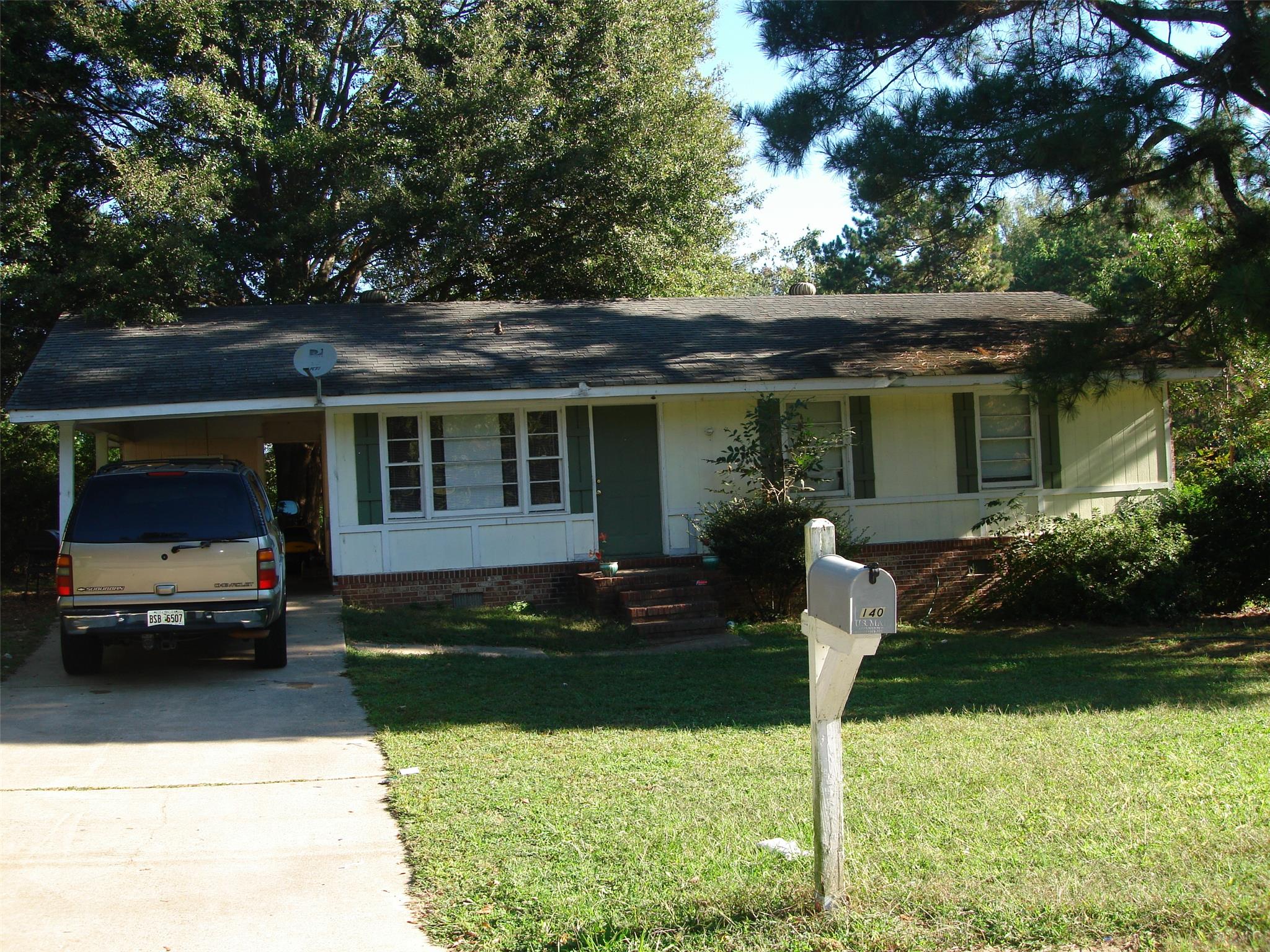 140 Lily Dr, Winder, GA 30680 photo 1