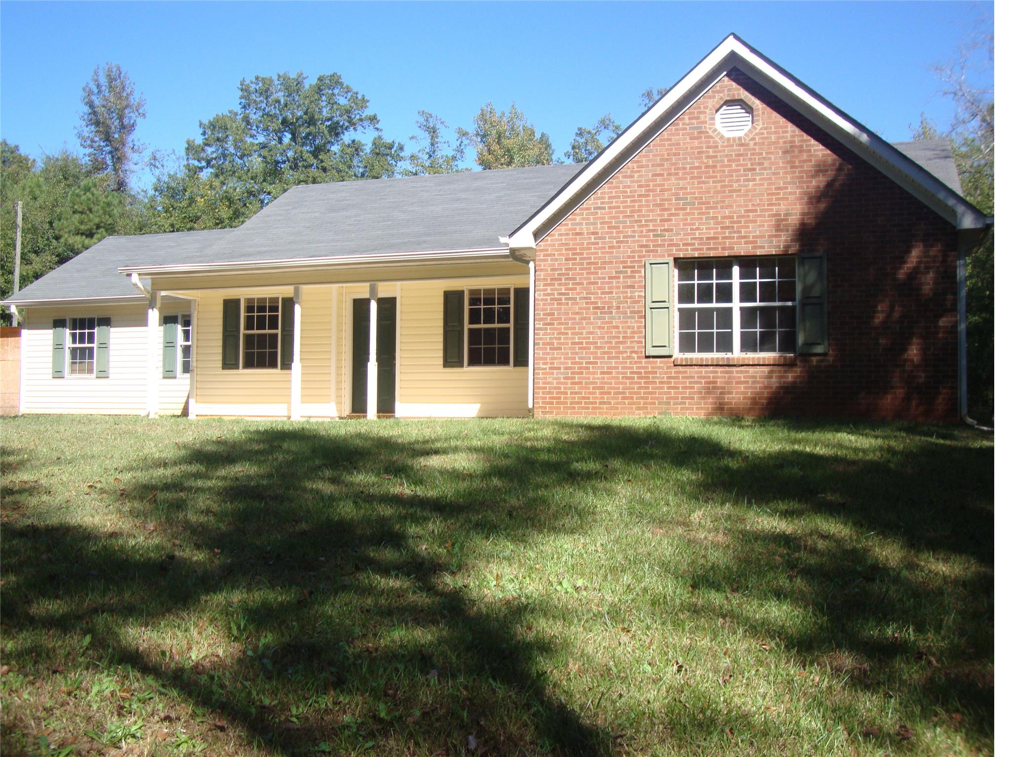1611 Jackson Lake Rd, Jackson, GA 30233 photo 1