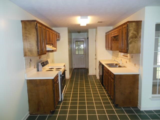 103 Twelve Oaks Dr, Lagrange, GA 30240 photo 11