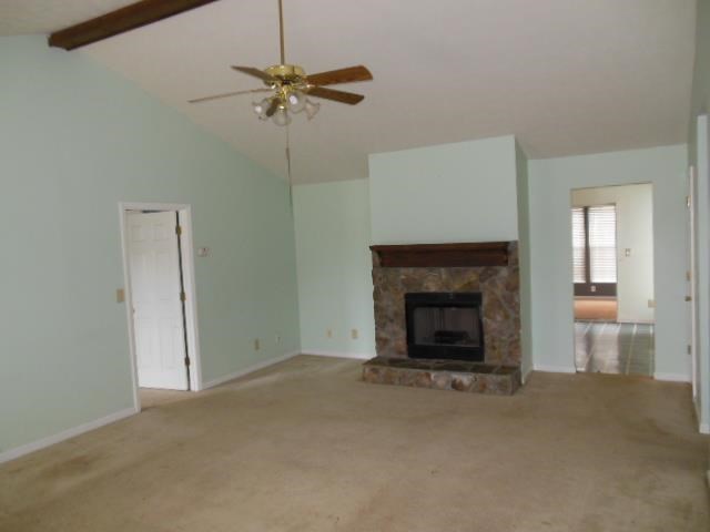 103 Twelve Oaks Dr, Lagrange, GA 30240 photo 2